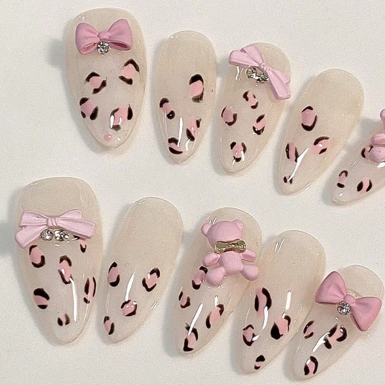10pcs pure hand pressed almond – Nail Art Leopard Bewertung und Preis